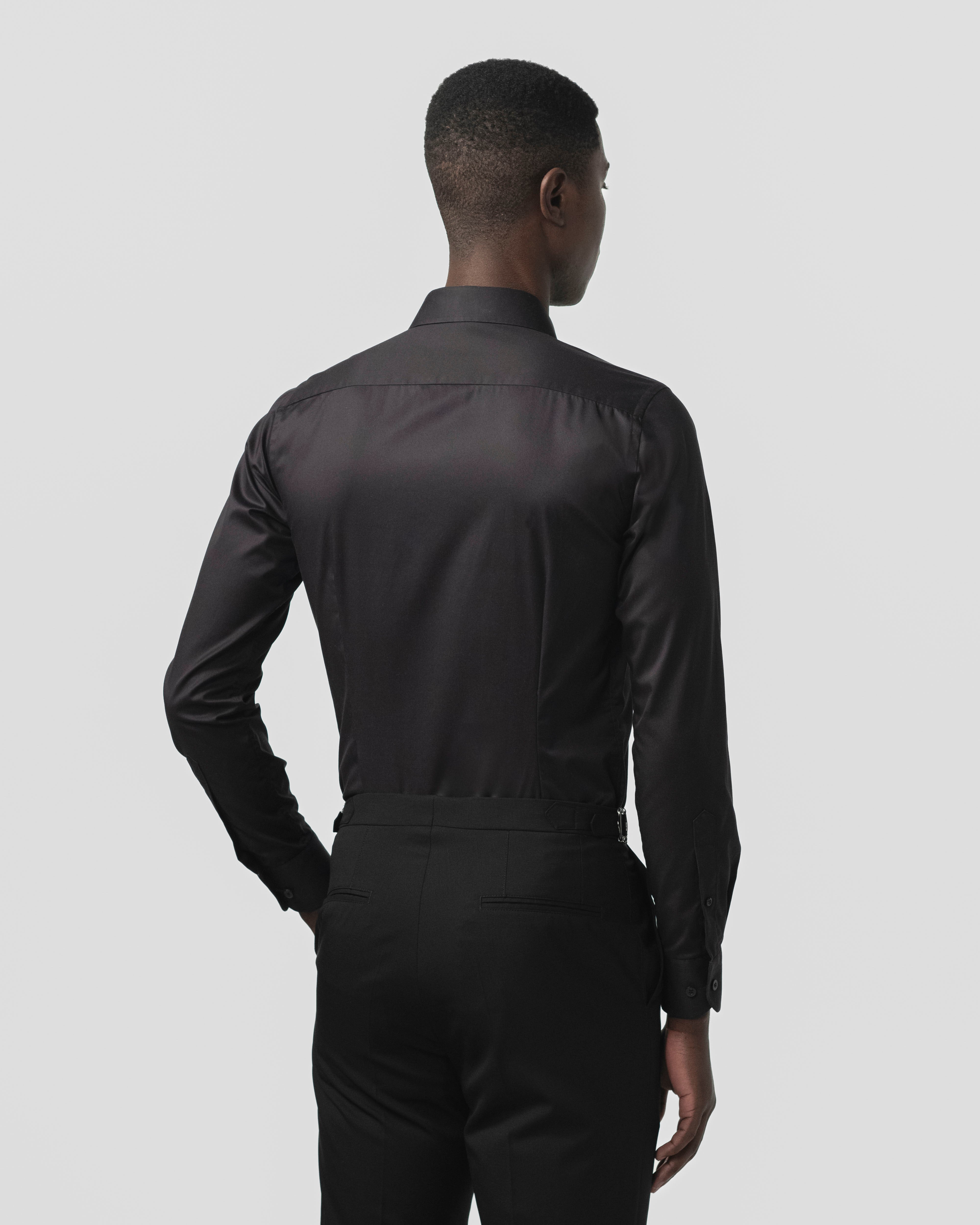 The Consultant Black back
