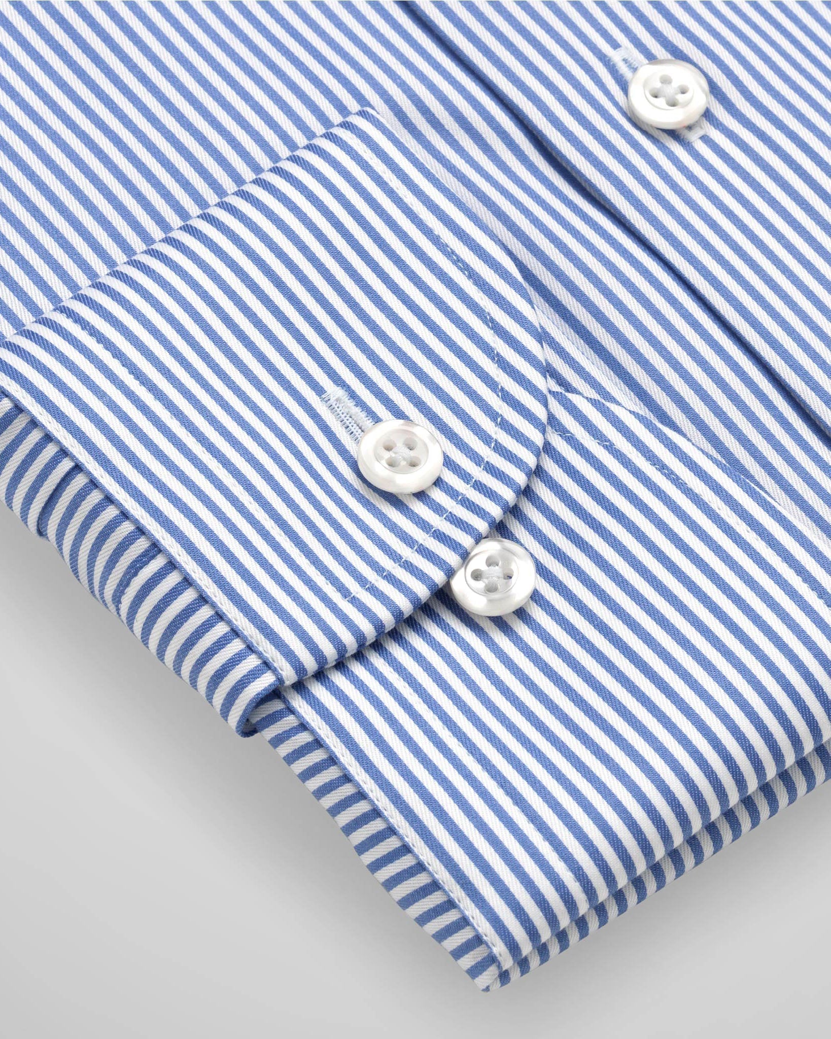 The Lawyer 4.0 | Mid blue stripe | Archive